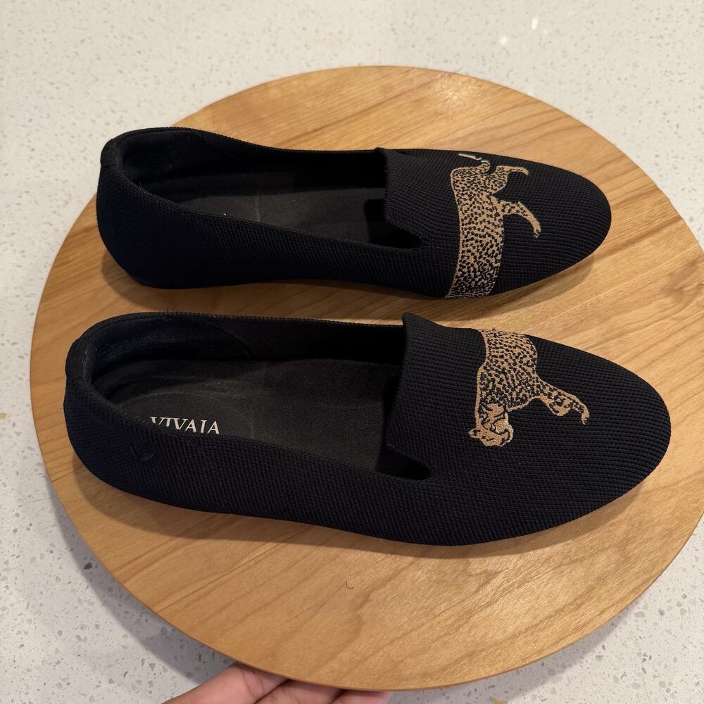 Vivaia Flats 8.5 Audrey Round Toe Embroidered Leopard Black Loafer Casual Office